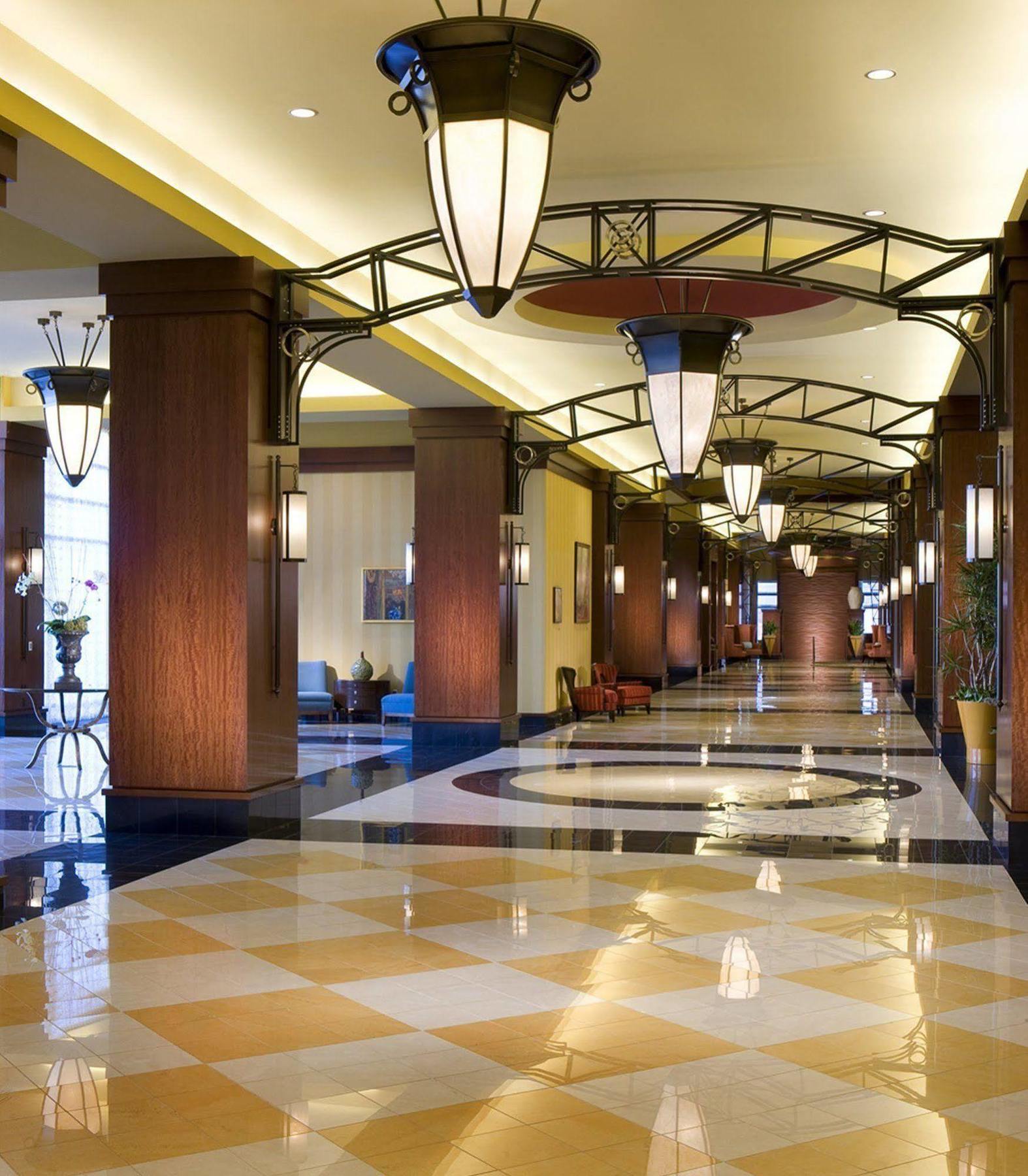 Renaissance Montgomery Hotel & Spa At The Convention Center Buitenkant foto